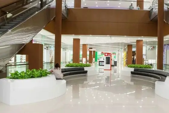 Фасад бизнес-центра — 5 800 м²